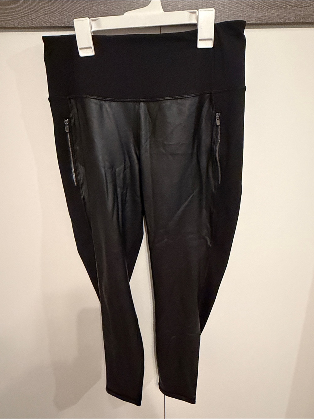 Old Navy Black Faux Leather Front High-Rise Leggings